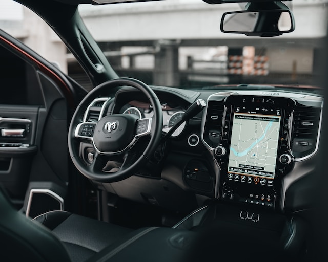 rental mobi untuk bisnis jelang lebaran